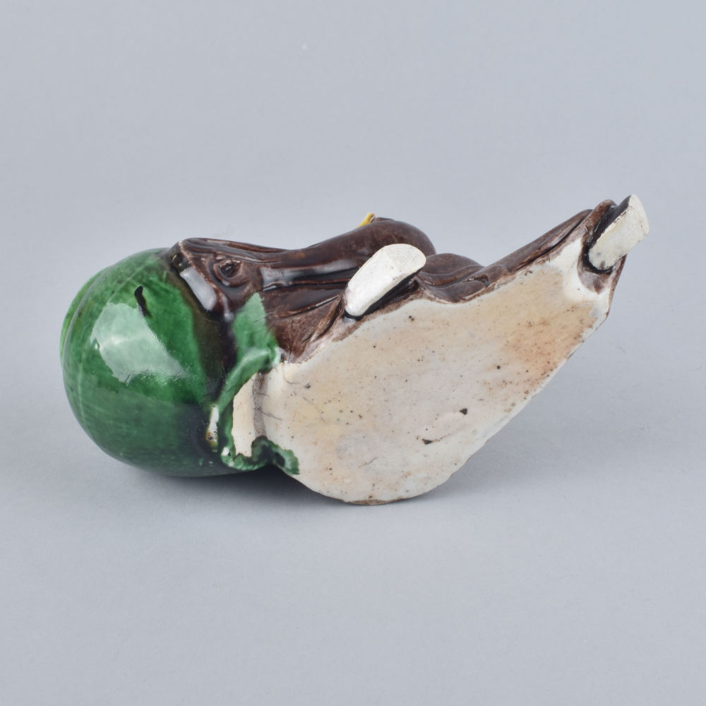 Famille verte Porcelain (biscuit) Kangxi (1662-1722), China Famille verte Porcelain (biscuit) Kangxi (1662-1722), China