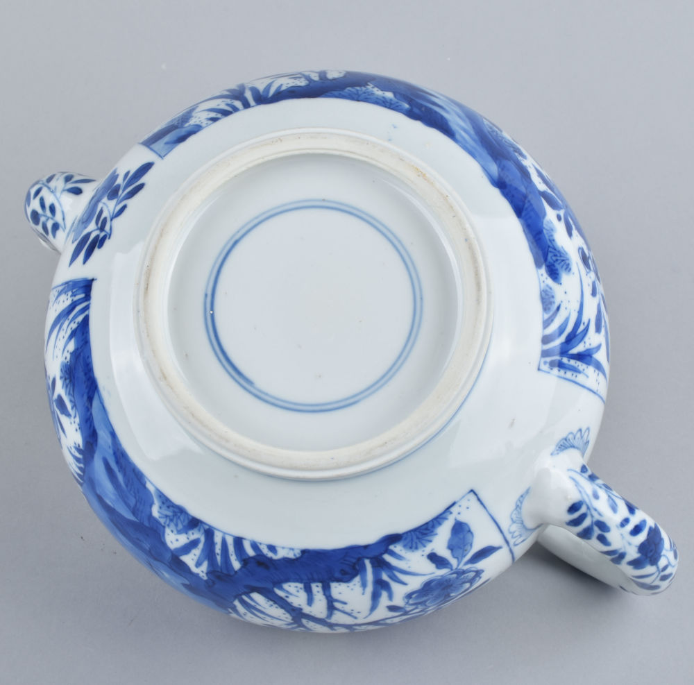 Porcelain Kangxi (1662-1722), China