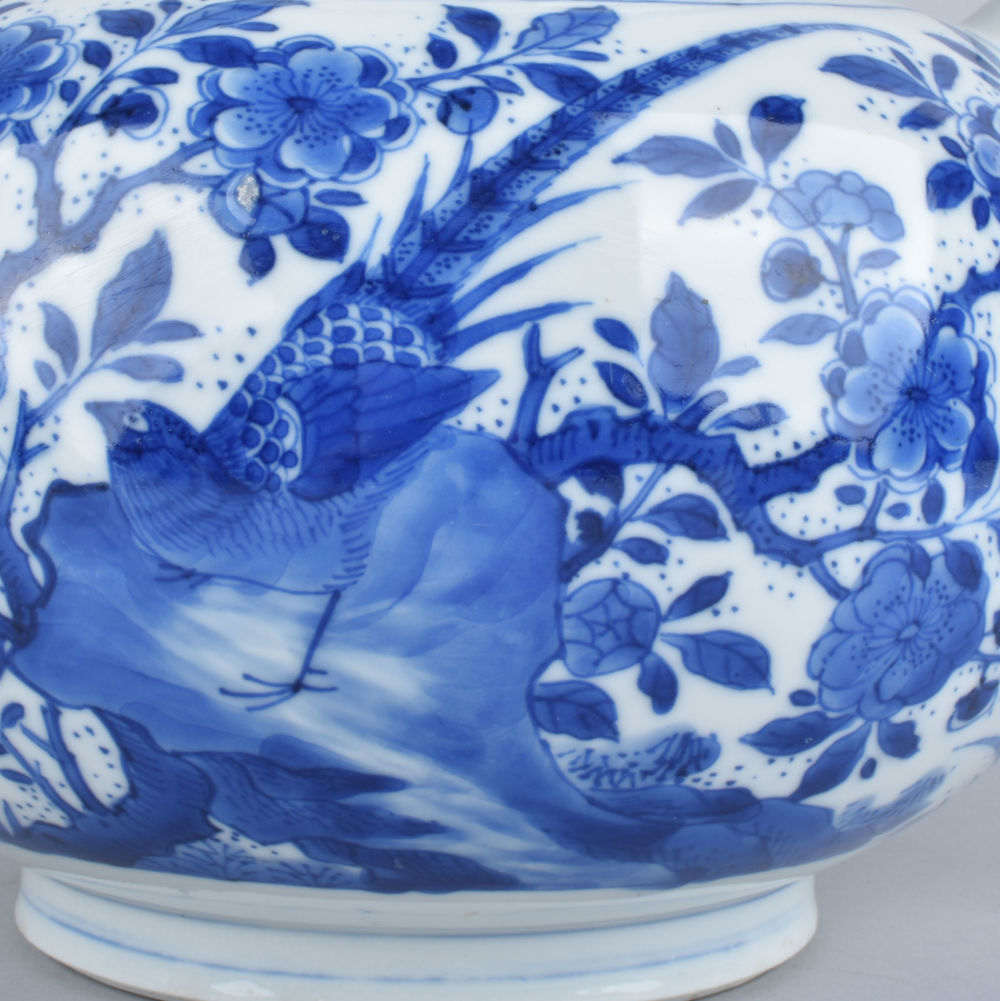 Porcelain Kangxi (1662-1722), China Porcelain Kangxi (1662-1722), China