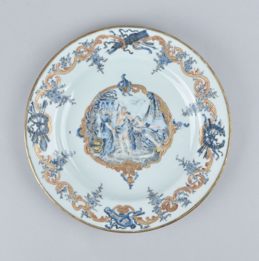 Porcelain Qianlong (1735-1795), circa 1745/1750, China Porcelain Qianlong (1735-1795), circa 1745/1750, China