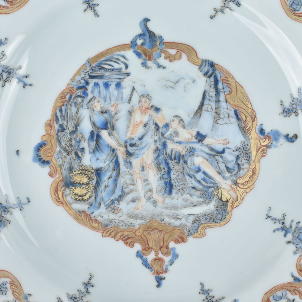 Porcelain Qianlong (1735-1795), circa 1745/1750, China Porcelain Qianlong (1735-1795), circa 1745/1750, China