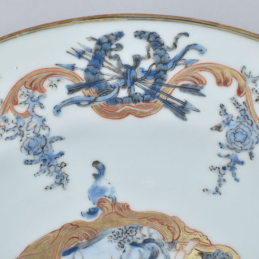 Porcelain Qianlong (1735-1795), circa 1745/1750, China Porcelain Qianlong (1735-1795), circa 1745/1750, China