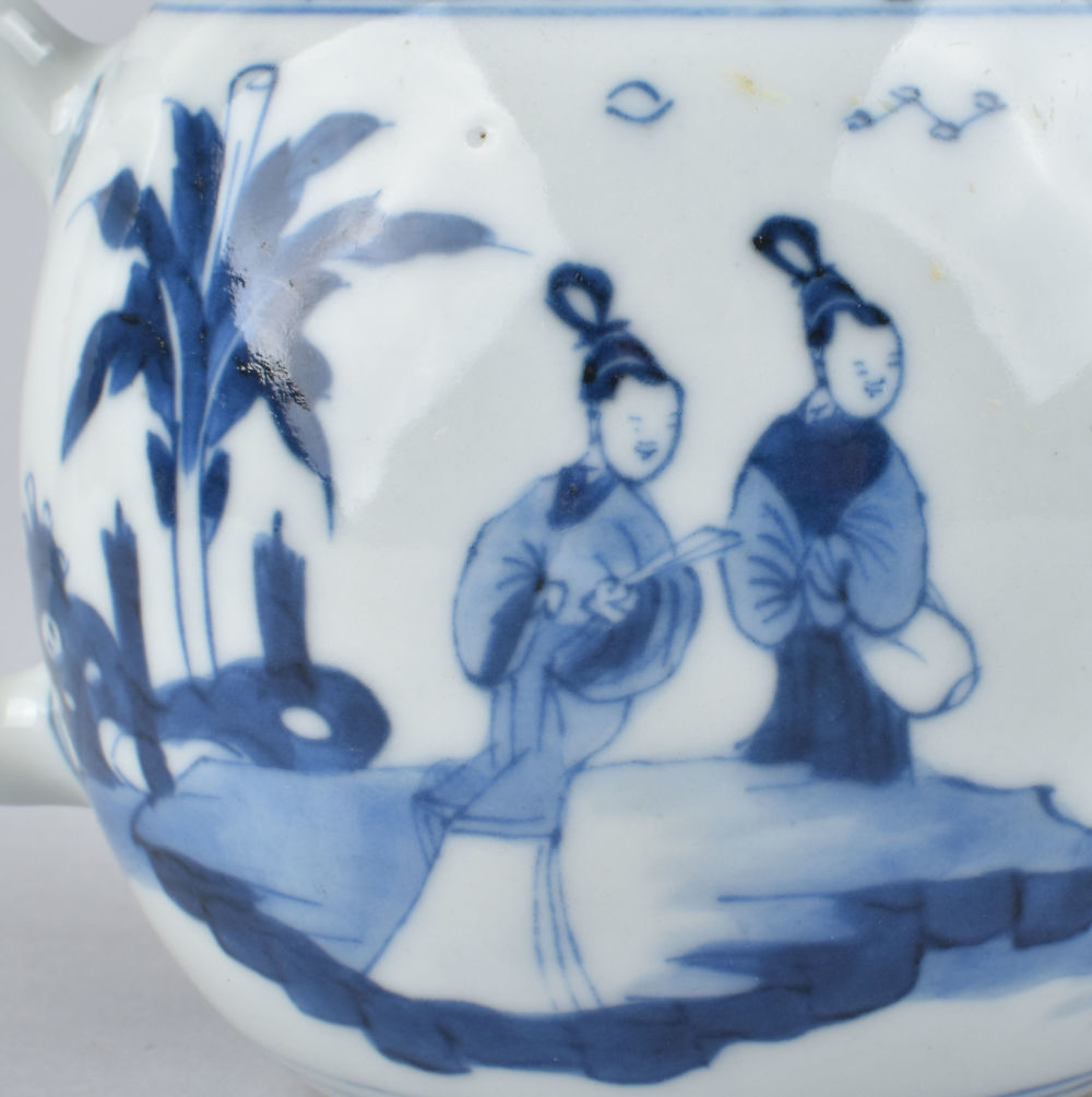 Porcelain Late Kangxi / Yongzheng period, ca. 1720/25, China Porcelain Late Kangxi / Yongzheng period, ca. 1720/25, China