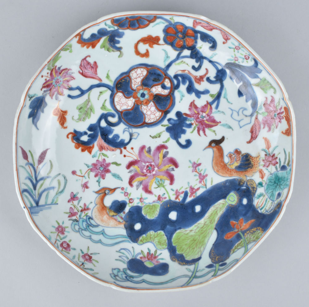 Porcelain Qianlong (1735-1795), China Porcelain Qianlong (1735-1795), China