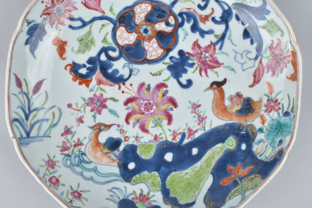 Porcelain Qianlong (1735-1795), China Porcelain Qianlong (1735-1795), China
