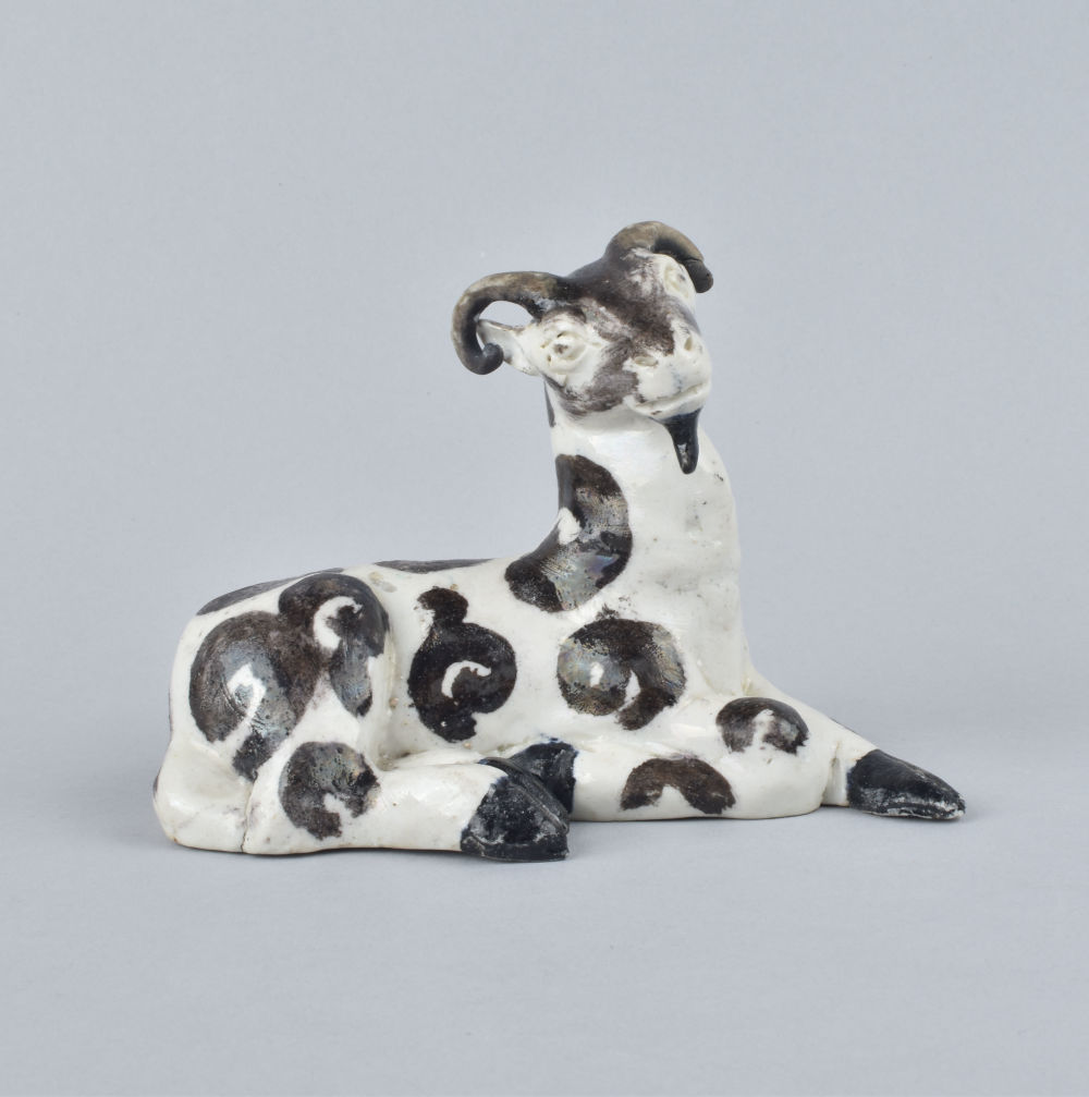 Porcelain Qianlong (1736-1795), China Porcelain Qianlong (1736-1795), China