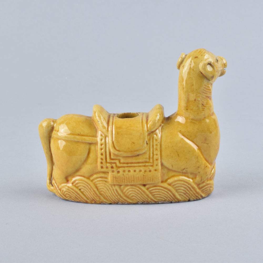 Porcelain (biscuit) Kangxi (1662-1722), China Porcelain (biscuit) Kangxi (1662-1722), China