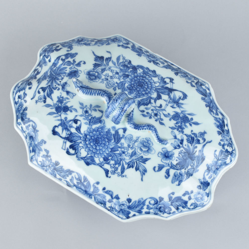 Porcelain Yongzheng (1723-1735), ca. 1730, China