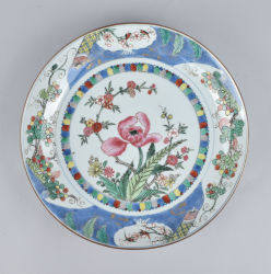 Famille rose Porcelain Early Qianlong (1736-1795), circa 1730/40, China Famille rose Porcelain Early Qianlong (1736-1795), circa 1730/40, China