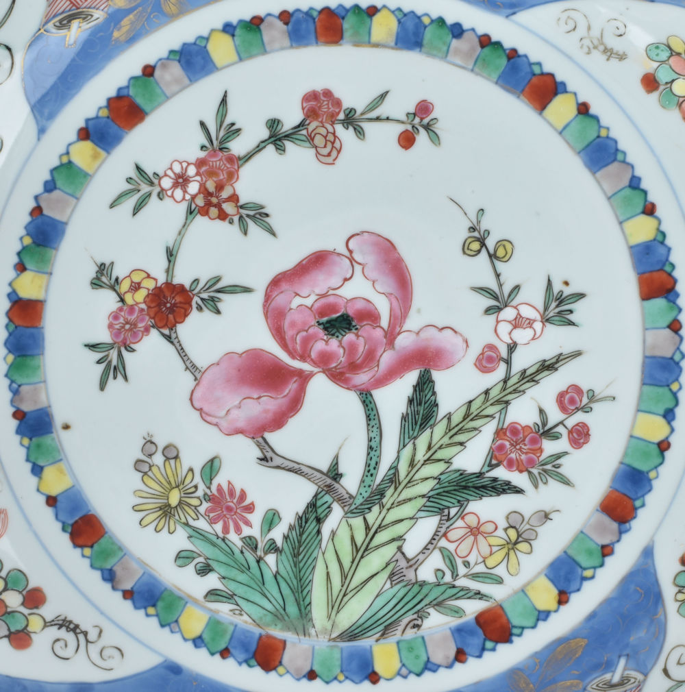 Famille rose Porcelain Early Qianlong (1736-1795), circa 1730/40, China