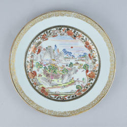 Famille rose Porcelain Qianlong (1735-1795), circa 1750, China
