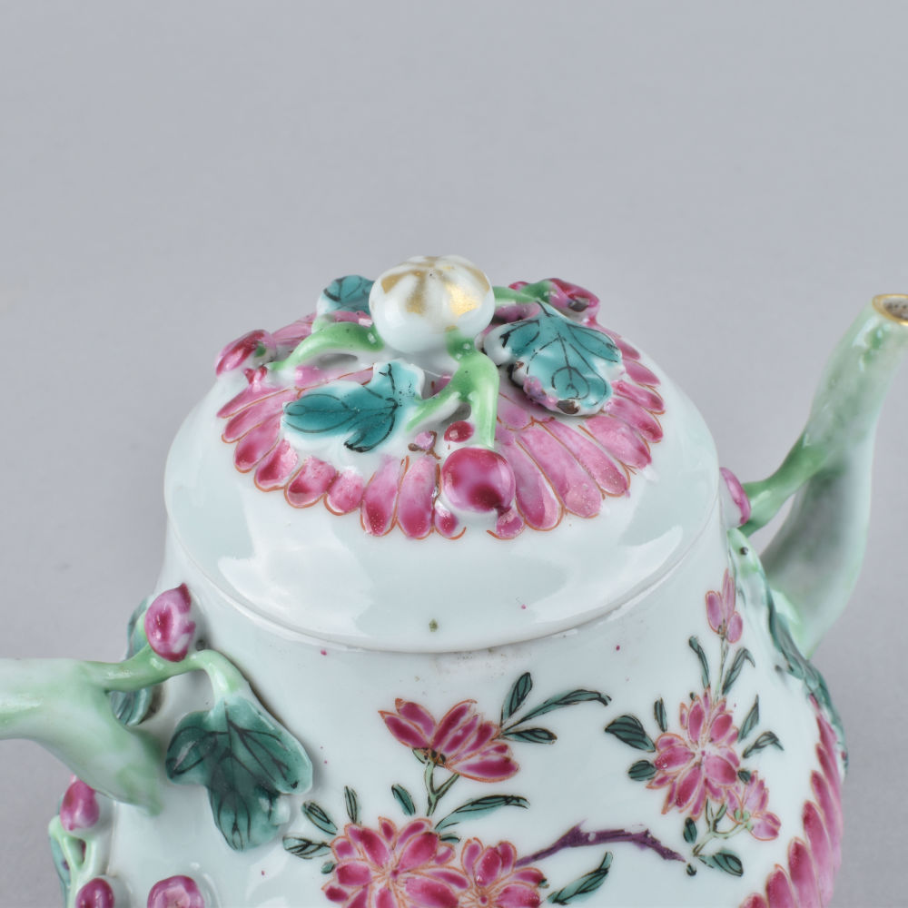 Famille rose Porcelain Yongzheng (1723-1735), ca. 1735, China