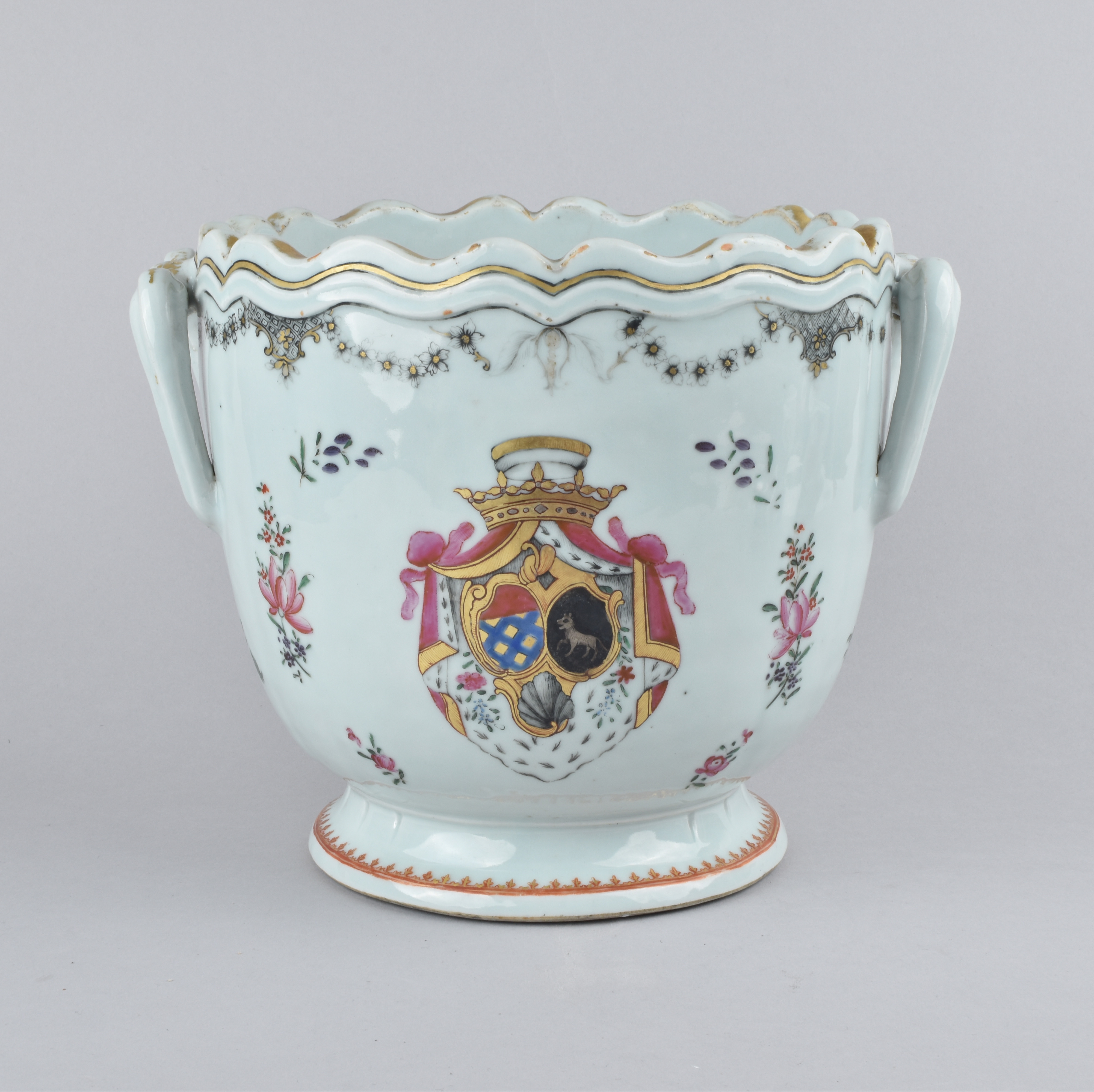 Porcelain Qianlong (1735-1795), circa 1750, China Porcelain Qianlong (1735-1795), circa 1750, China