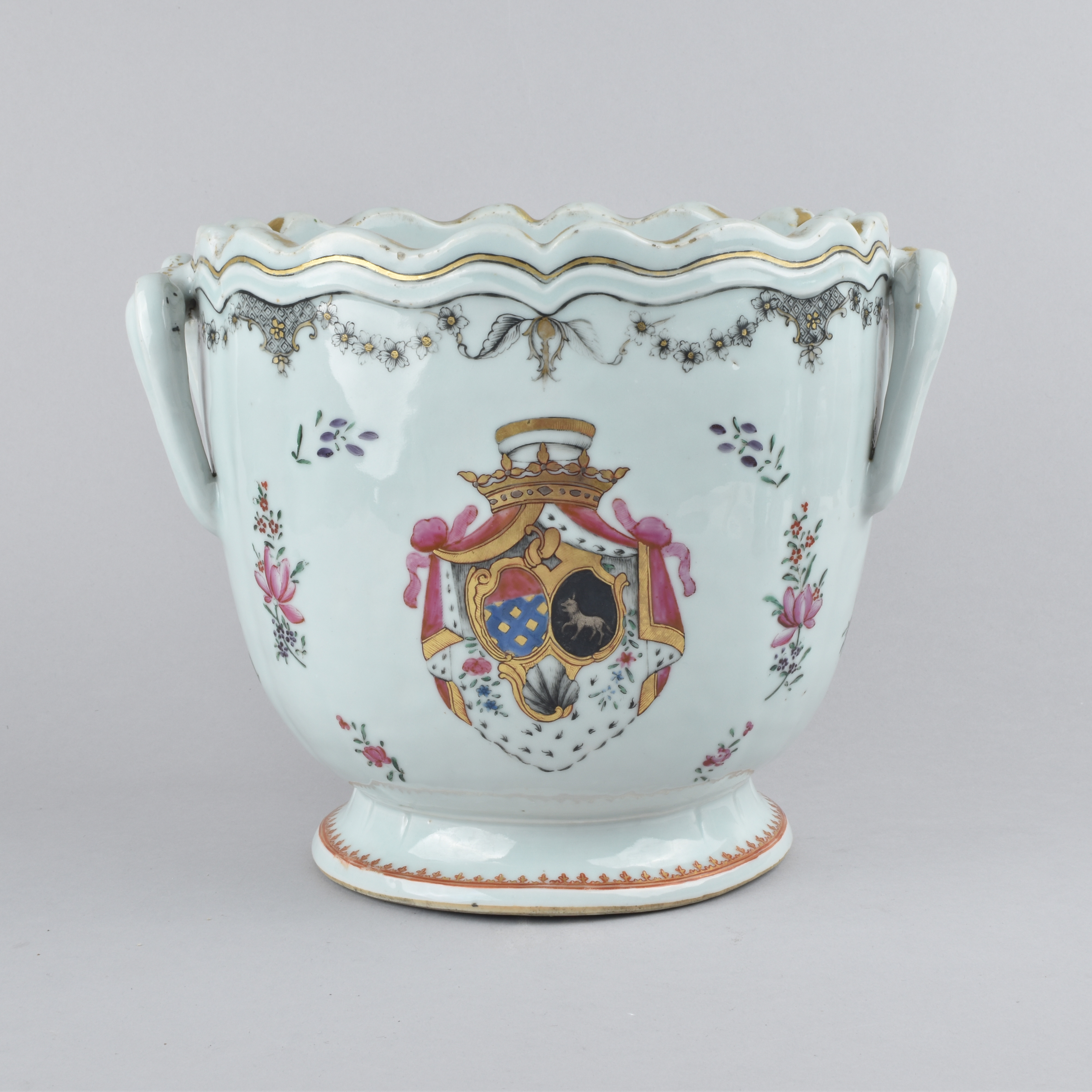 Porcelain Qianlong (1735-1795), circa 1750, China Porcelain Qianlong (1735-1795), circa 1750, China