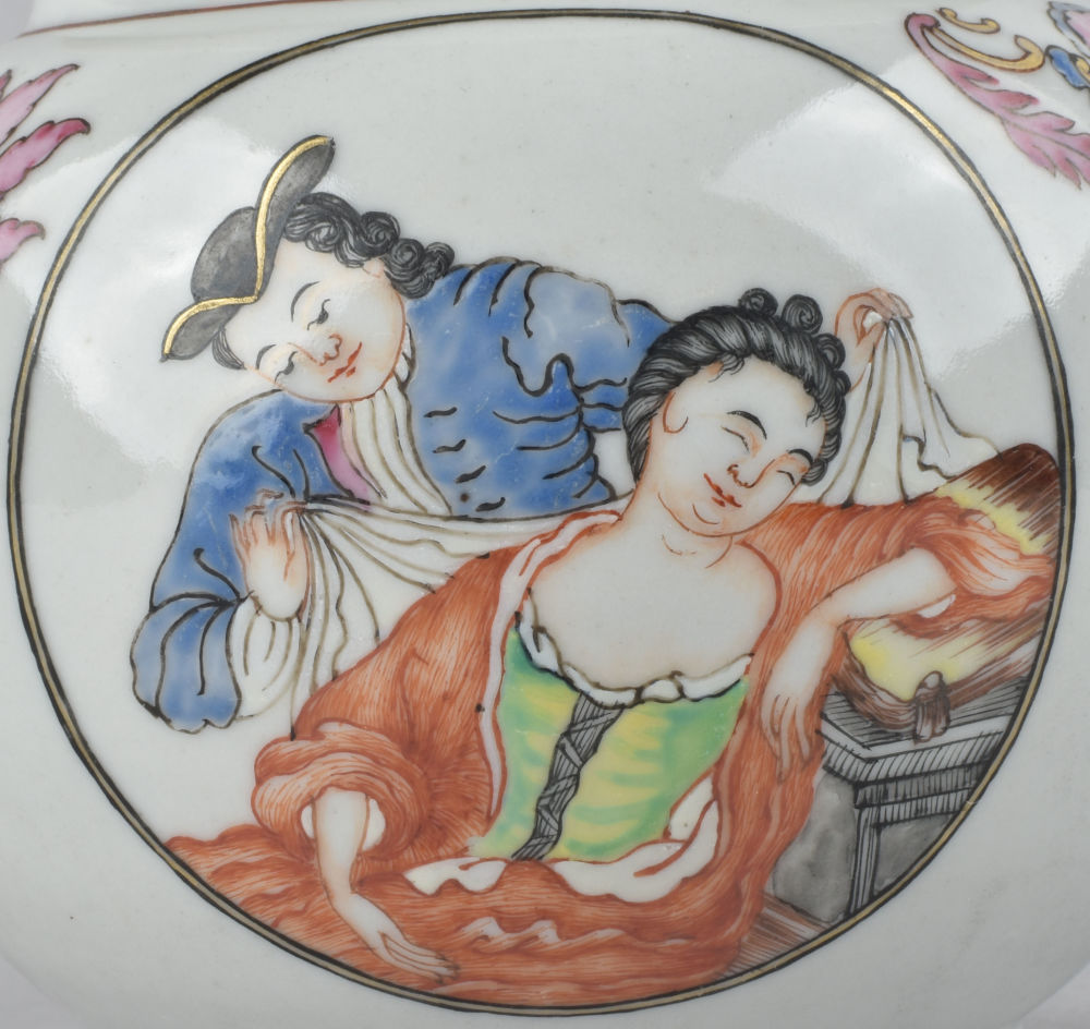Famille rose Porcelain Qianlong (1735-1795), China Famille rose Porcelain Qianlong (1735-1795), China