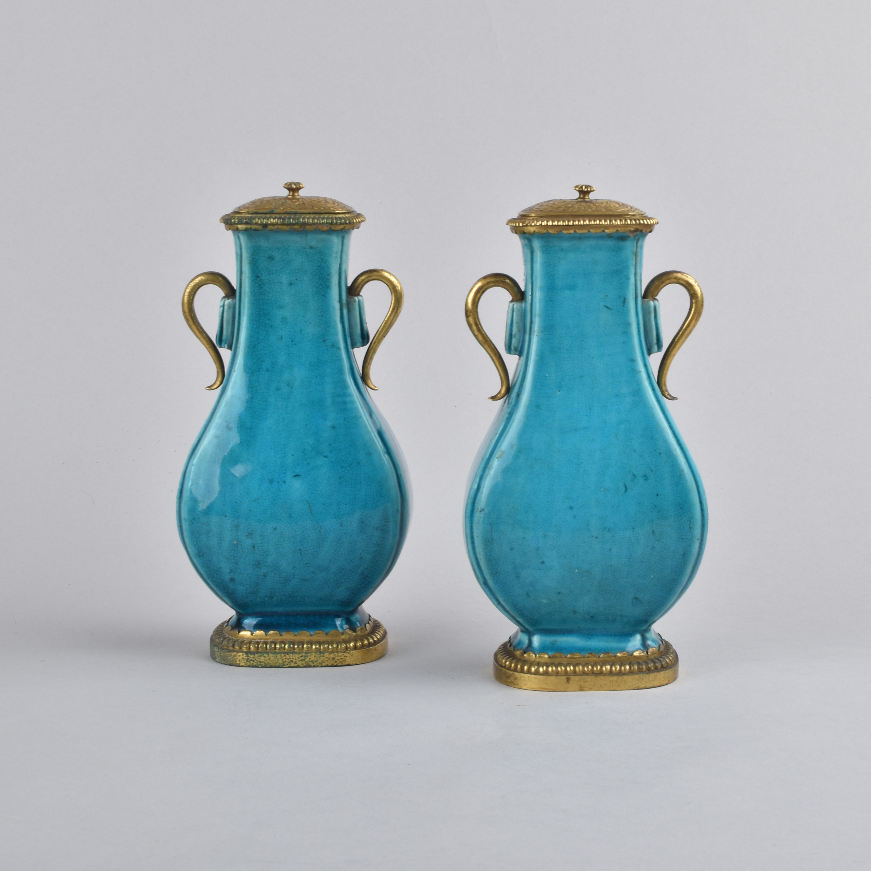 Porcelain Kangxi (1662-1722), China Porcelain Kangxi (1662-1722), China