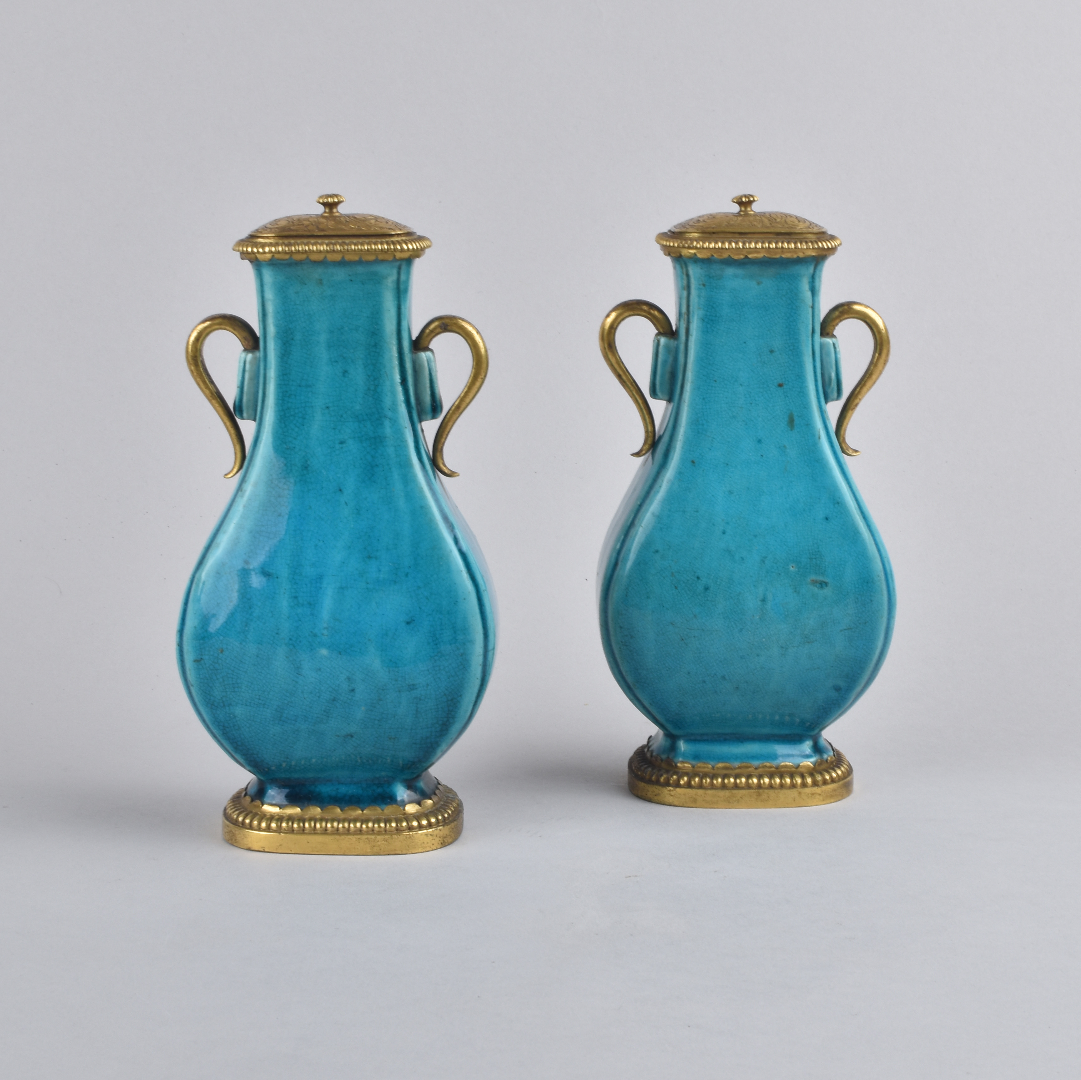 Porcelain Kangxi (1662-1722), China Porcelain Kangxi (1662-1722), China