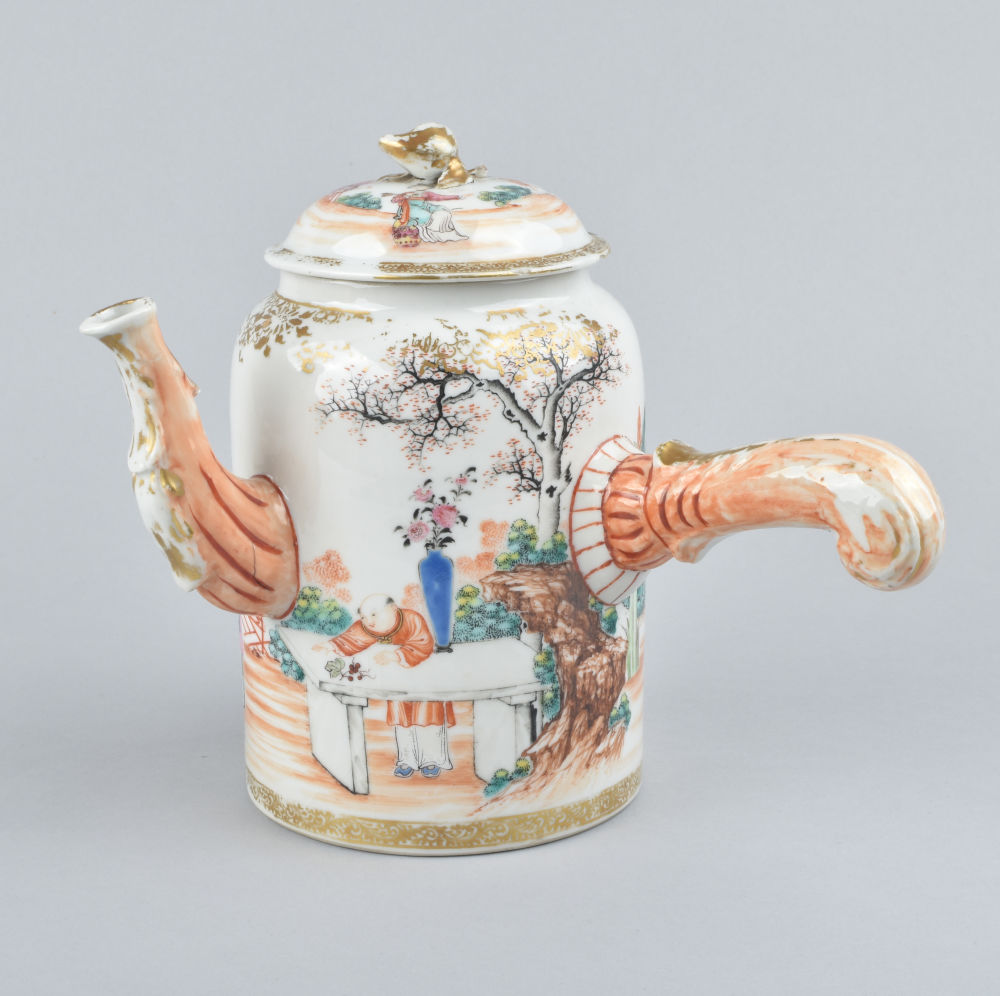 Famille rose Porcelain Qianlong (1735-1795), China Famille rose Porcelain Qianlong (1735-1795), China