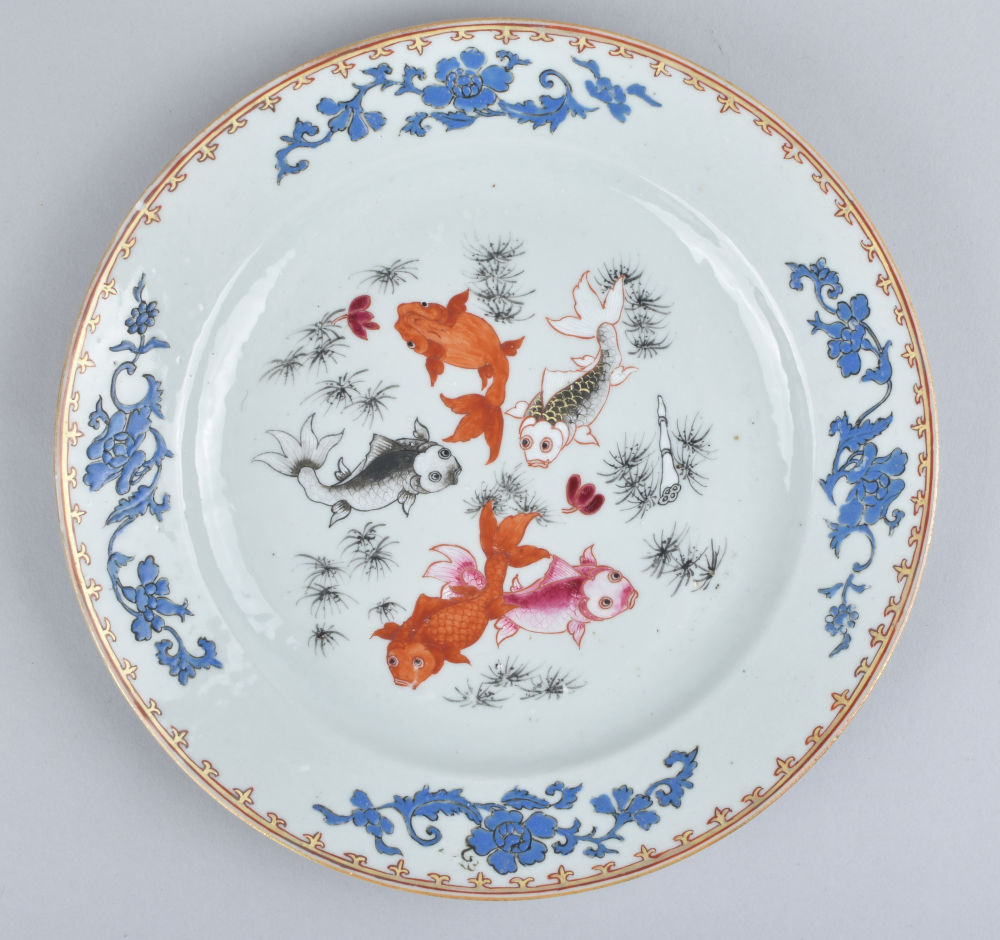 Famille rose Porcelain Yongzheng (1723-1735), China Famille rose Porcelain Yongzheng (1723-1735), China