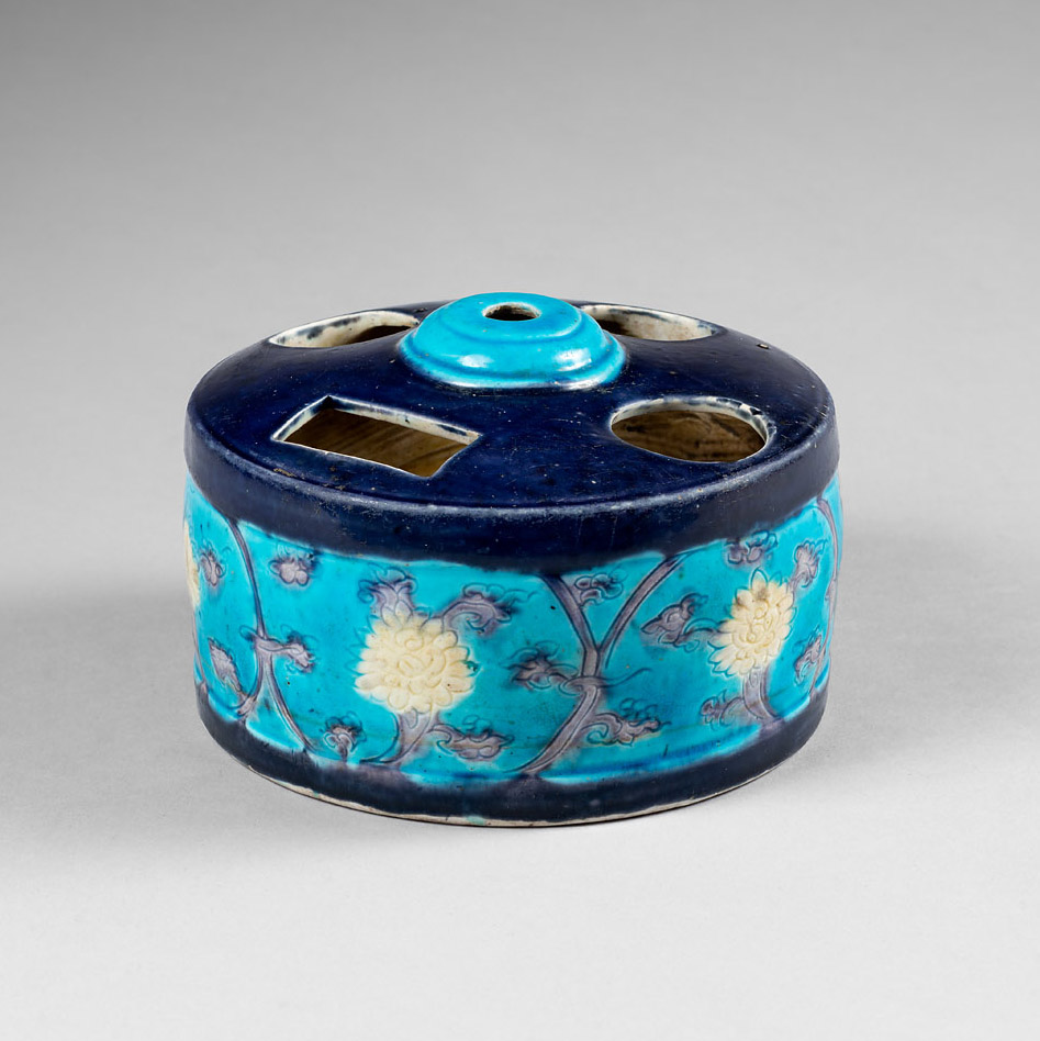 Fahua Ming dynasty (1368-1644), early to mid-16th century , China Fahua Ming dynasty (1368-1644), early to mid-16th century , China