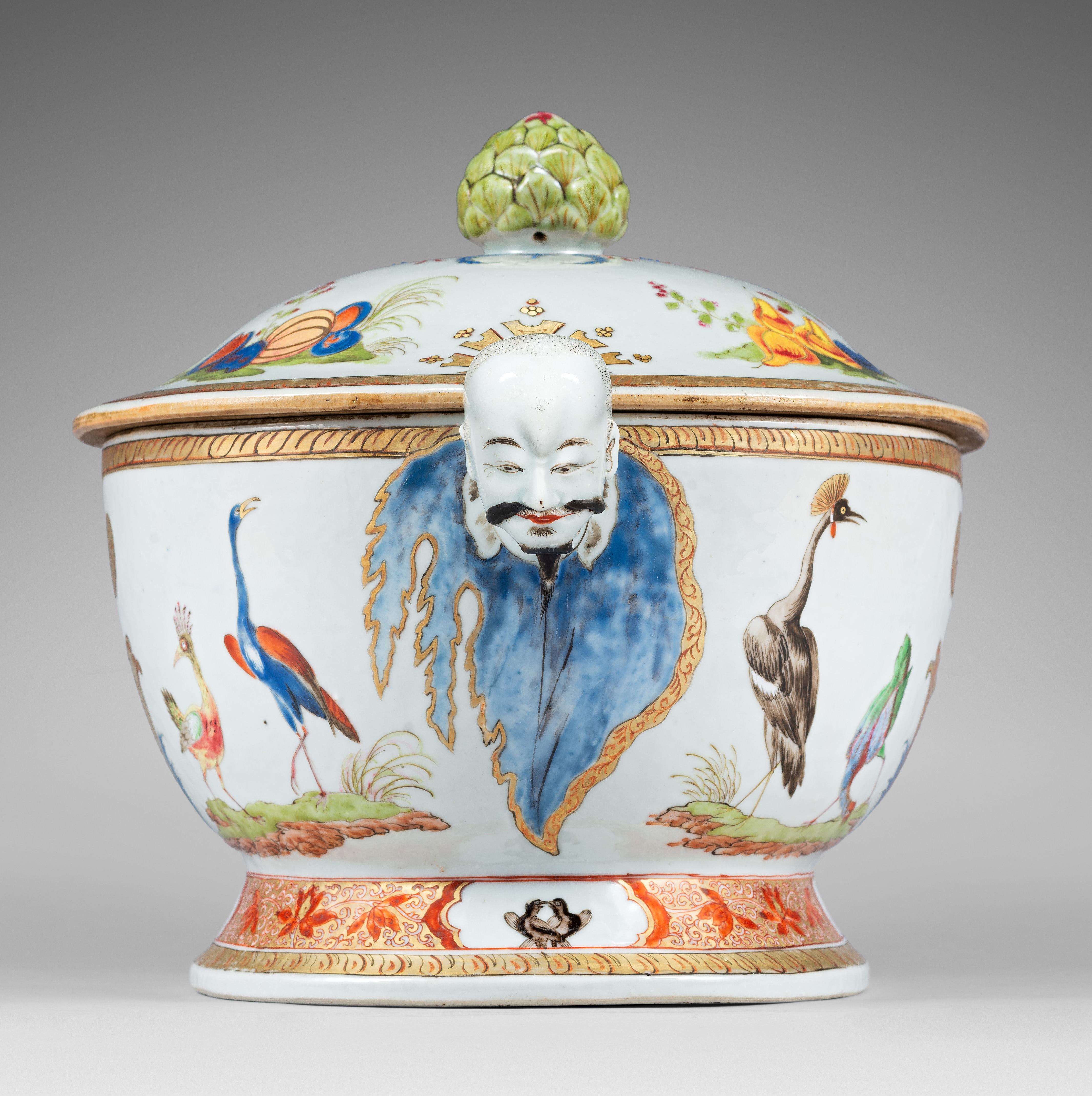 Famille rose Porcelain Yongzheng (1723-1735), circa 1730/1735, China Famille rose Porcelain Yongzheng (1723-1735), circa 1730/1735, China