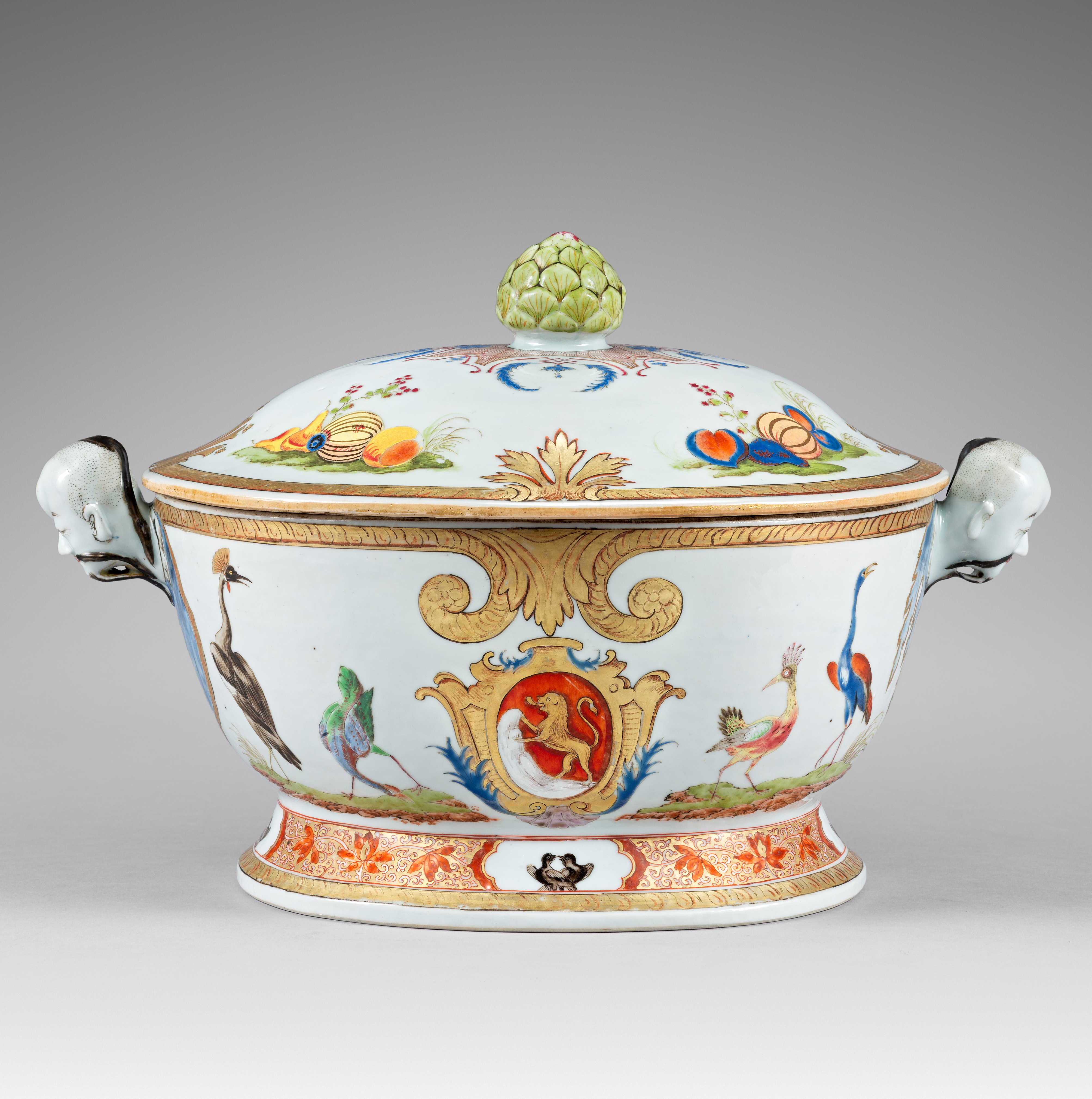 Famille rose Porcelain Yongzheng (1723-1735), circa 1730/1735, China Famille rose Porcelain Yongzheng (1723-1735), circa 1730/1735, China
