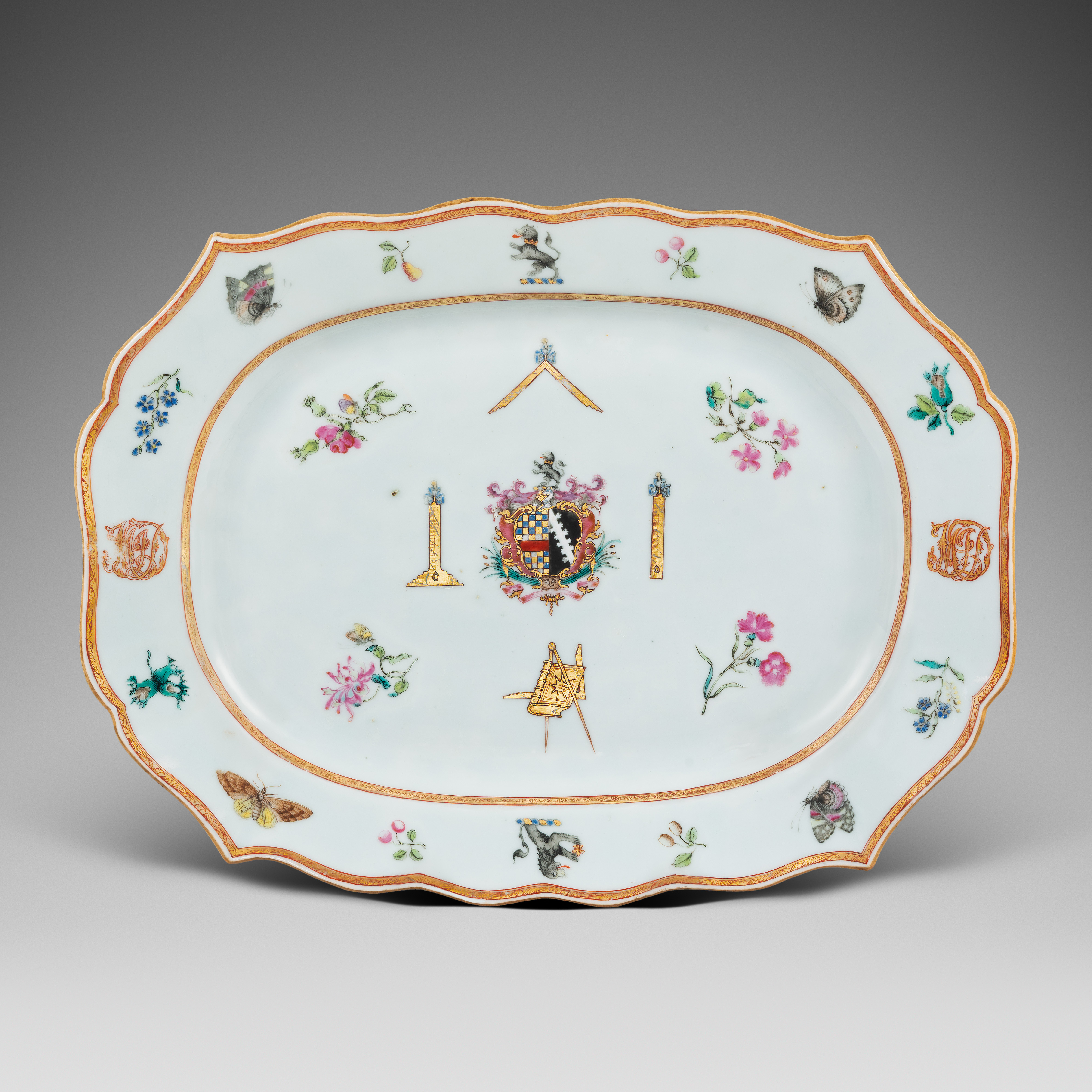 Famille rose Porcelain Qianlong period (1736-1795), circa 1780, China Famille rose Porcelain Qianlong period (1736-1795), circa 1780, China