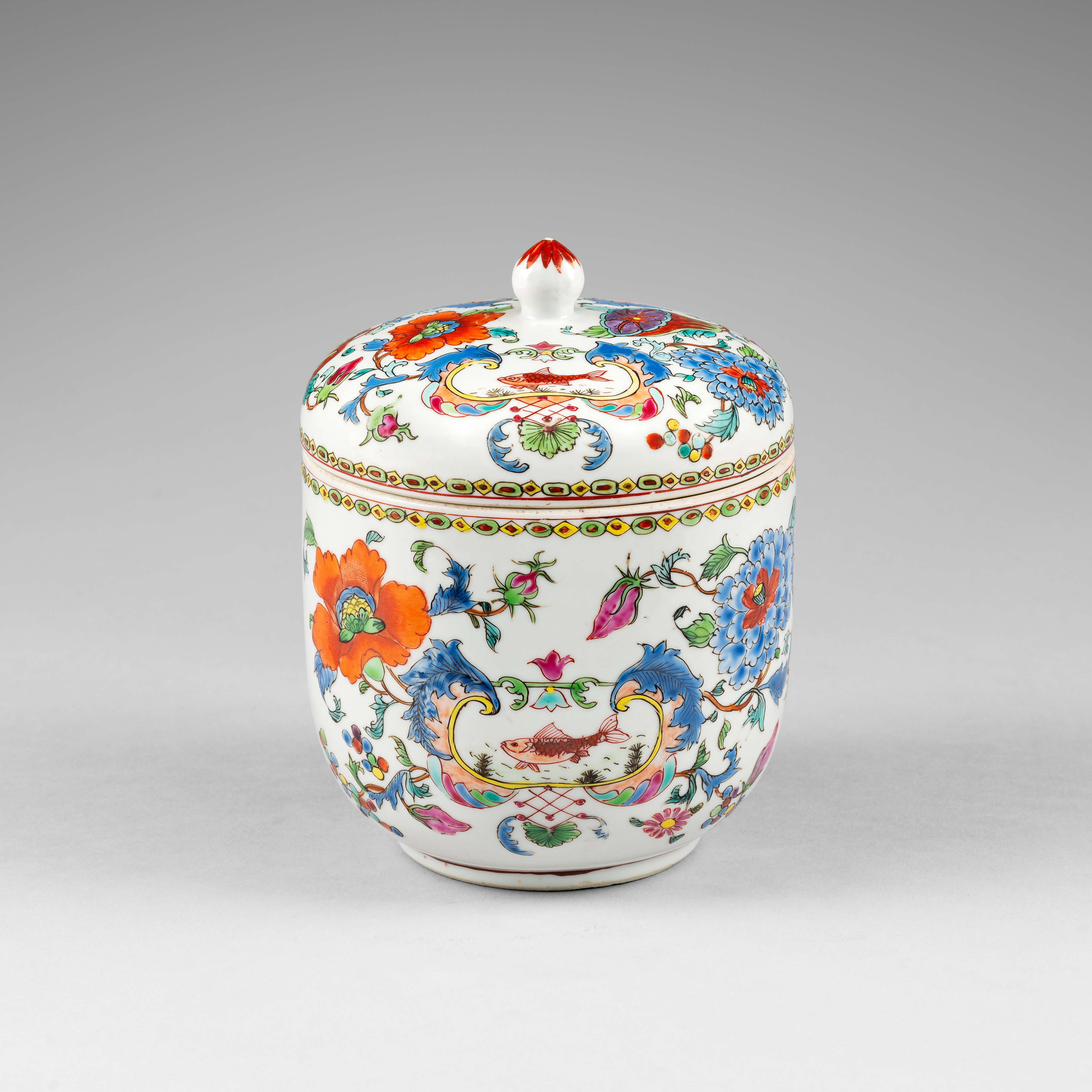 Famille rose Porcelaine Yongzheng (1723-1735)/ Qianlong (1736-1795), China