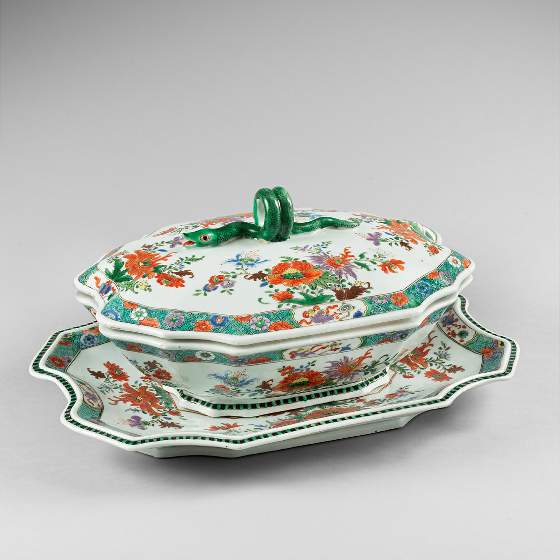 Famille verte Porcelain Kangxi period (1662-1722) / Yongzheng period (1736-1795), ca. 1720/1730, China